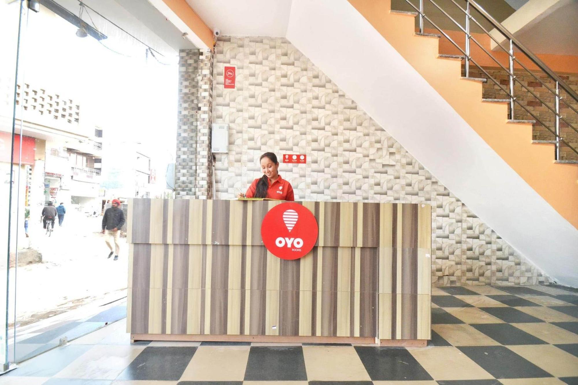 Hotel O Galaxy Nayagaon Exterior photo